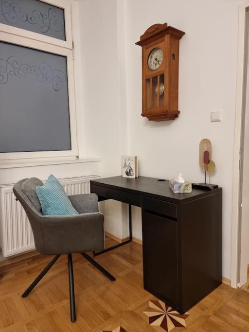 Sissi Royal Suite - Inner City 4 Bedroom Apartment Vienna Esterno foto
